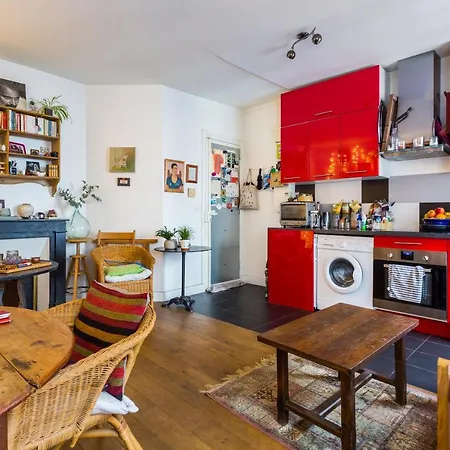 Trendy Flat In The Center Of Apartment *