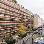 Trendy Flat In The Center Of Paris