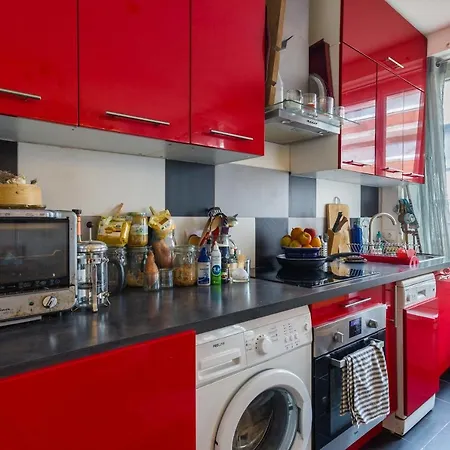 Trendy Flat In The Center Of *